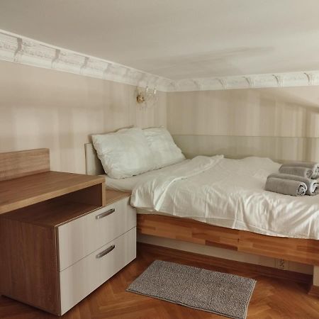 Lubert Apartmany S.R.O Prague Exterior photo