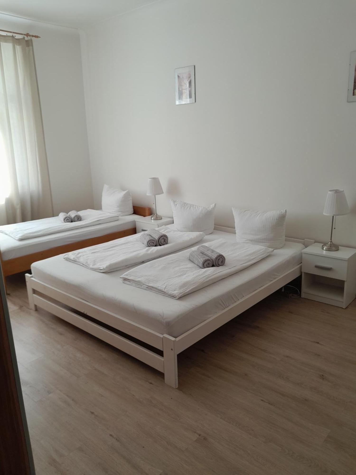 Lubert Apartmany S.R.O Prague Exterior photo